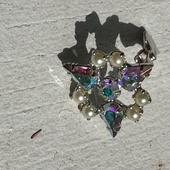 B David brand stamped rhinestone earrings. The earrings are clip-on style. - Picture 4 of 6